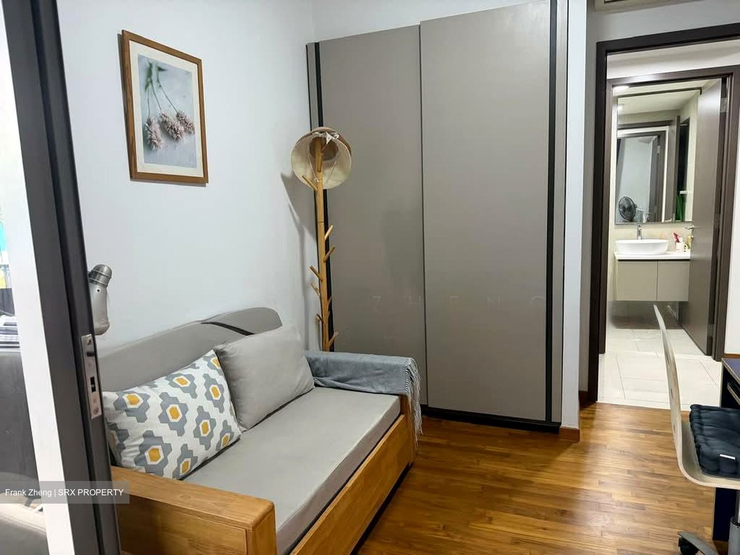 Vue 8 Residence (D18), Condominium #584474391